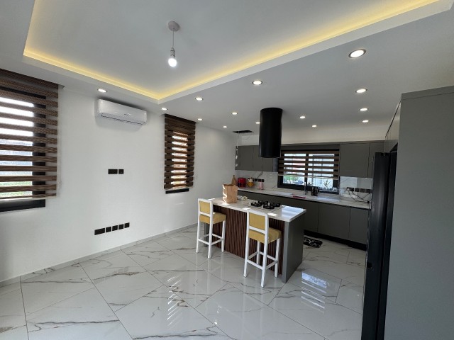 Balıkesir’de Satılık 3+1 Full Eşyalı Lüks Tasarımlı Villa(250 m2 Kapalı Alan) - Fotoğraf 3