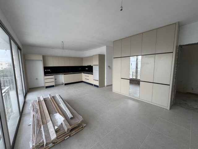 Metropol Arkasında Merkezi Konumda Son 2 Adet 3+1 Penthouse Daire! (155m2) - Fotoğraf 4