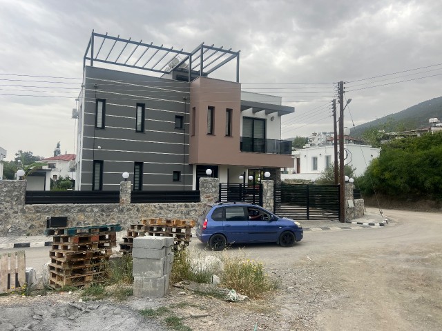 Lapta satılık arsa vıllalık bolgesı nezıh mahalede - Fotoğraf 3
