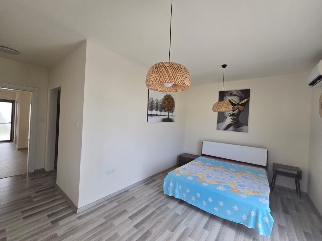 Lapta 3+1 ortak havuzlu satılık vılla - Fotoğraf 3