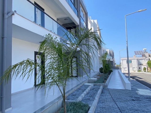 Dogankoy 2+1 satilik daire ortak havuzlu - Fotoğraf 1