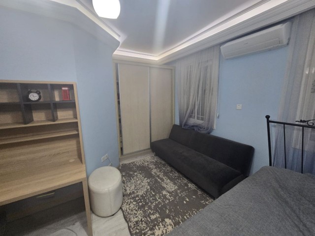 Satılık Girne Merkez 4+1 iki en suite odalı ultra lüxs daire - Fotoğraf 1