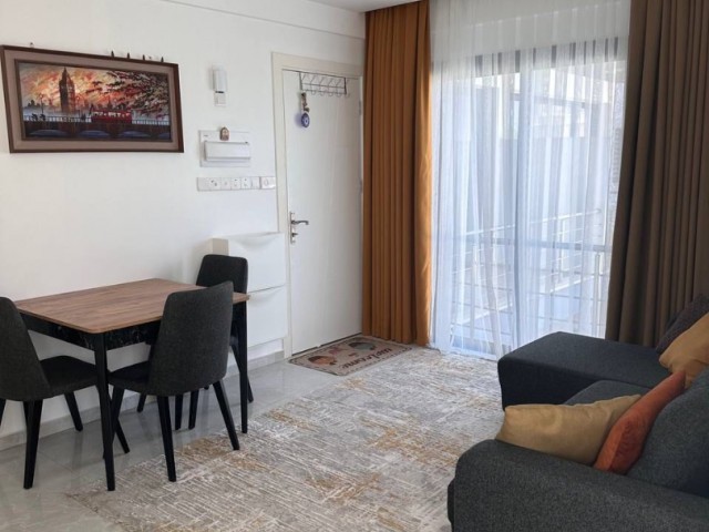 Alsancak 1+1 ortak havuzlu satılık daıre nejat brıtısh ve merıtlere yakın - Fotoğraf 3