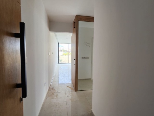 Alsancak 2+1 satılık daıre ortak havuzlu nejat brıtısh koleje yakın - Fotoğraf 3