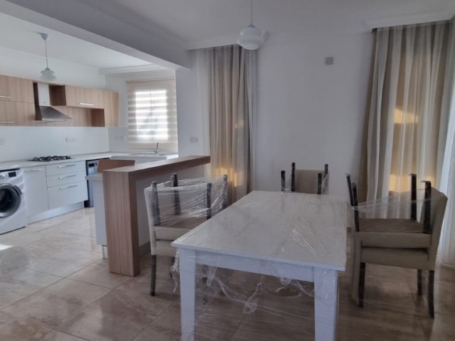 Lapta 3+1 ozel havuzlu satilik villa - Fotoğraf 2