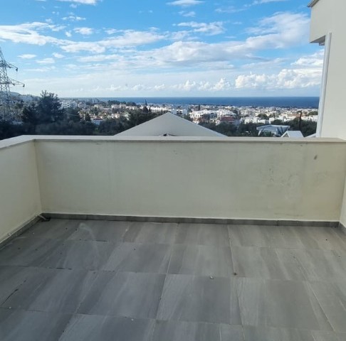 Lapta 3+1 ozel havuzlu satilik villa - Fotoğraf 3