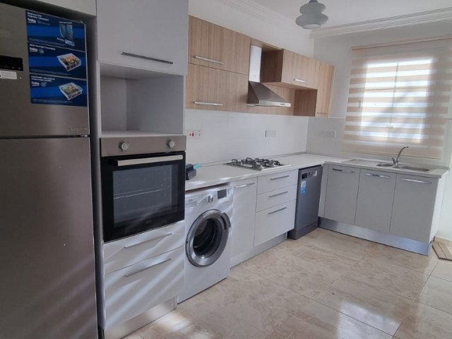 Lapta 3+1 ozel havuzlu satilik villa - Fotoğraf 4