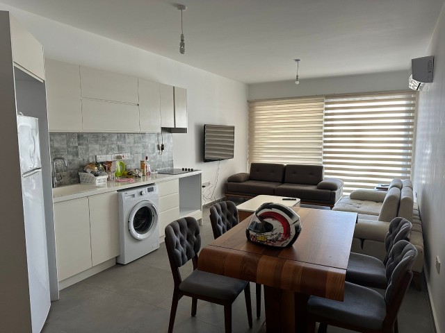 Gaziveren Afrodit sitesi 1+1 satilik daire - Fotoğraf 2