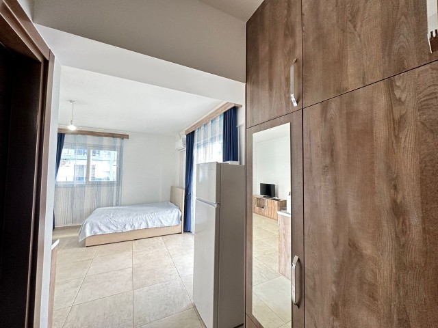 Iskele poseidon sitesi studio acil satis