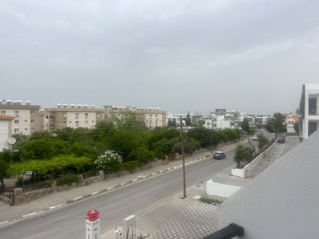 Alsancak 1+1 satılık daire - Fotoğraf 3