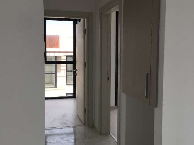 Girne merkez 3+1 penthouse nusmar market yakın - Fotoğraf 4