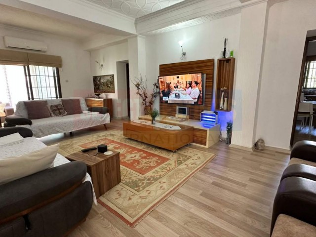 Ozanköy`de Panoramik Teraslı Lüks Villa