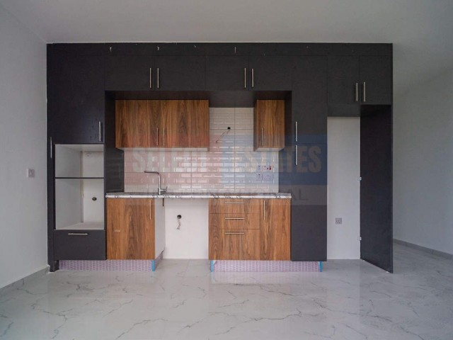 Girne Merkezde Hazır Modern Penthouse - Fotoğraf 3