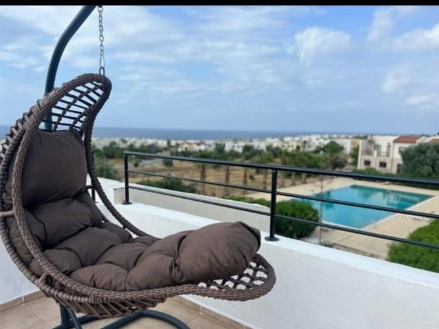 Girne, Esentepe'da Satılık Deniz Manzaralı 2+1 Daire. Vergiler Ödenmiş, Krediye Uygun - Fotoğraf 3