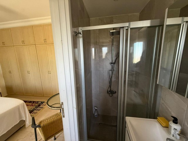 🏡 Alsancak'ta Lüks 3+1 Müstakil Villa Satılık! - Fotoğraf 3