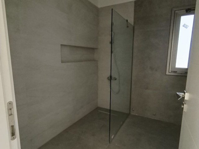 Lefkoşa Yenikent'te 3+1 Köşe Villa. - Fotoğraf 1