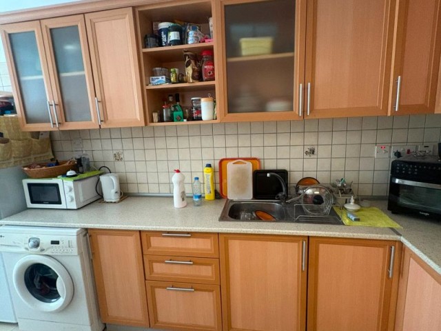 Gazimağusa Gülseren'de Ticari İzinli 2+1 Satılık Daire - Fotoğraf 2