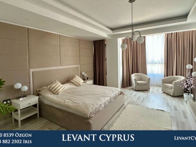 Tatlısu'da Denize Sıfır Projede Teslime Hazır 1,000 M2 Arsa İçinde 275 M2 Kapalı Alana Sahip, Deniz Manzaralı Muhteşem Özel Havuzlu Müstakil Villa. - Fotoğraf 4