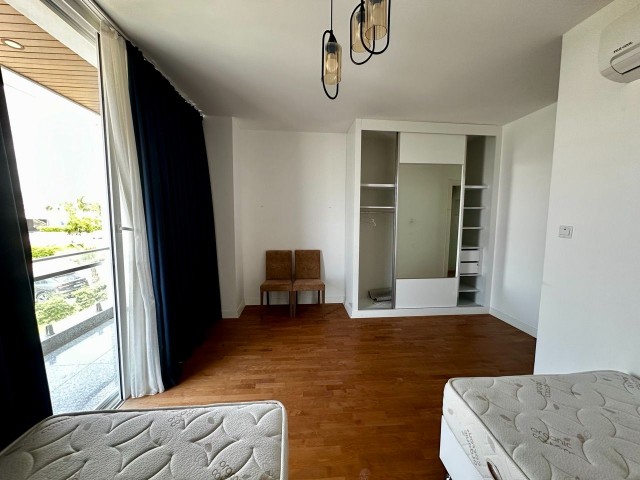 Acil! Four Season, 1.faz'da Satılık 2+1 İkiz Villa! Denize, Plaja, Havuza 50 Metre! Tapusu Hazır, Ek Maşrafı Yok! - Fotoğraf 4
