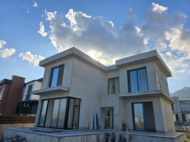 2026 yılın sonu teslim satılık 4+1 villa. Tüm maşrafları dahil fiyat 400,000 GBP - Fotoğraf 2