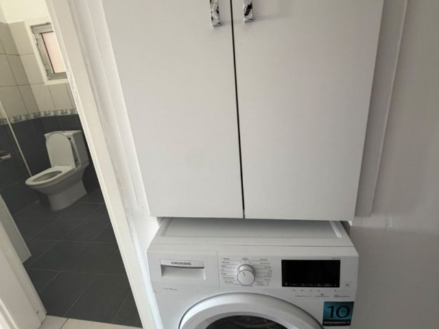Lefkoşa / Taşkınköy Bölgesi Sosyal Konut Apartmanları Satılık 3+1 Daire. Yeni Tadilat Yapılmış Eşyanı Al Gir Durumda - Fotoğraf 4