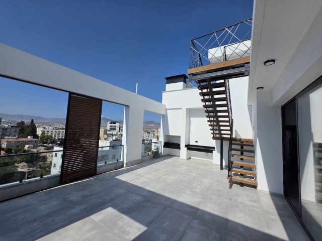 Lefkoşa/Dereboyunda Satılık Lüks Sıfır 2+1 Penthouse! Bölgenin En İyisi, En Konforlusu ve En Şık Tasarımı İle! Bölgede Tek Olmak İsteyenlerin Tercihi! - Fotoğraf 1