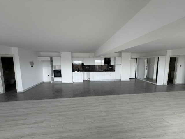 İskele Long Beach Bölgesinde Satılık 4+1 Ultra Lüks Penthouse. Bu Fiyata Böyle Bir Penthouse YOK! - Fotoğraf 2