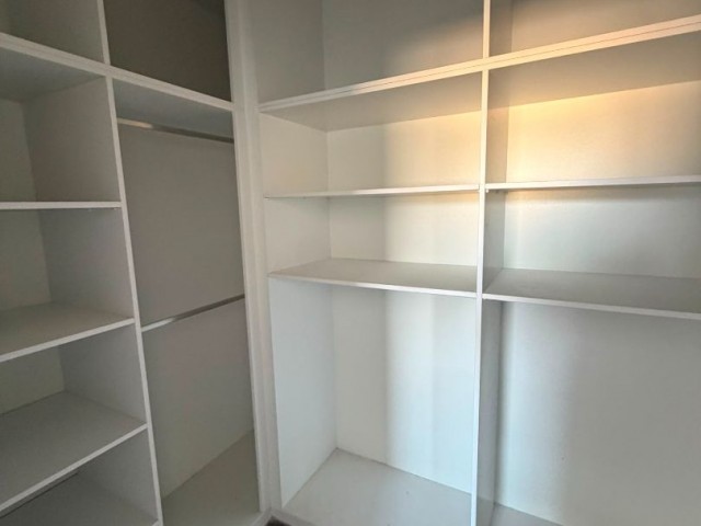 Lefkoşa/Gönyeli Aytan Market Arkası Villa Bölgesinde Satılık Zemin Kat Bahçeli ve Penthouse Daireler - Fotoğraf 3