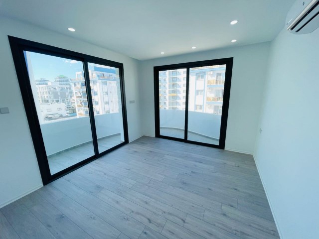 İskele long beach de satılık lüks eşyalı sıfır daire ( Deniz Manzaralı) 2+1 110 m2