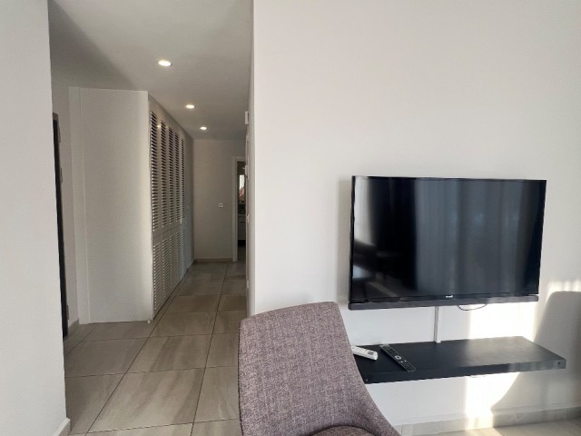 Lüks Site İçinde 2+1 Geniş Bahçeli Satılık Daire