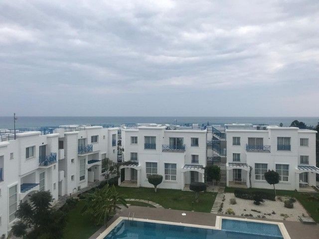 GİRNE ALSANCAK TA 2+1 SATILIK HEMEN TAŞINMAYA HAZIR ,FULL EŞYALI DENİZ MANZARALI DAİRE