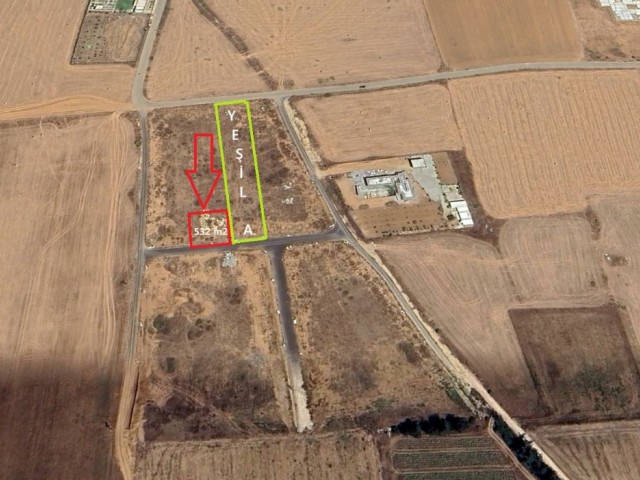 MORMENEKŞE'DE VİLLA YAPIMINA UYGUN SATILIK 532 M2 ARSA