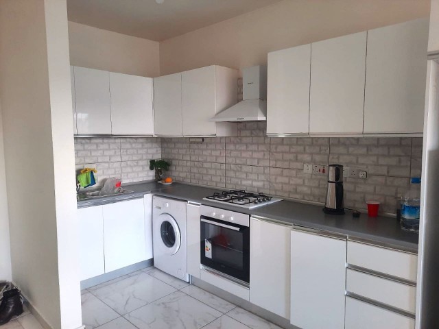 SATILIK 2+1 DAİRE TÜRK TAPULU LEFKOŞA/GÖNYELİ