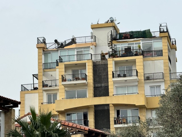 Girne Merkez’de Satılık 2+1 Daire - Fotoğraf 1