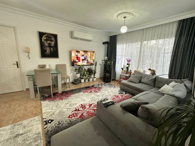 Girne Zeytinlik Satılık 2+1 Daire - Fotoğraf 2