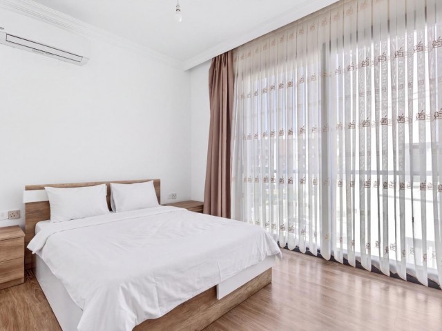 Girne Merkez'de Satılık Merkezi konum 1+1 Ful Eşyalı Daire! - Fotoğraf 3