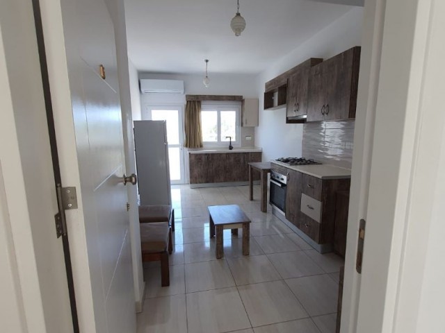 Gazimağusa Merkez Satılık Komple Apartman - Fotoğraf 1
