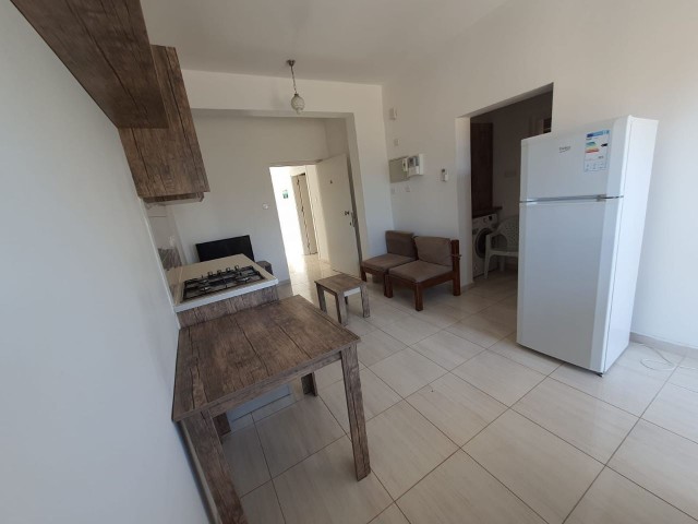 Gazimağusa Merkez Satılık Komple Apartman - Fotoğraf 4