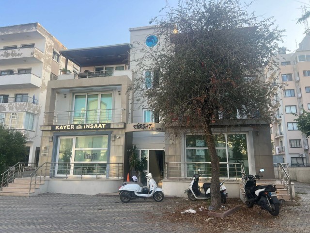 Girne Merkez Satılık 3+1 Daire - Fotoğraf 1