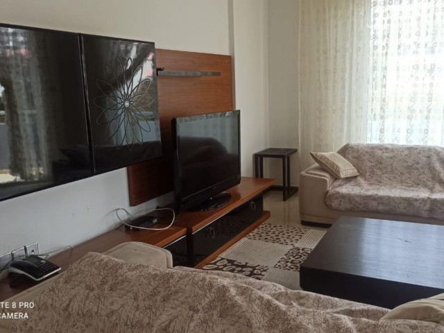 Gazimağusa Merkez Satılık 3+1 Daire - Fotoğraf 1