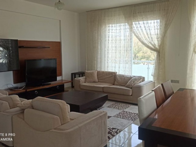 Gazimağusa Merkez Satılık 3+1 Daire - Fotoğraf 2