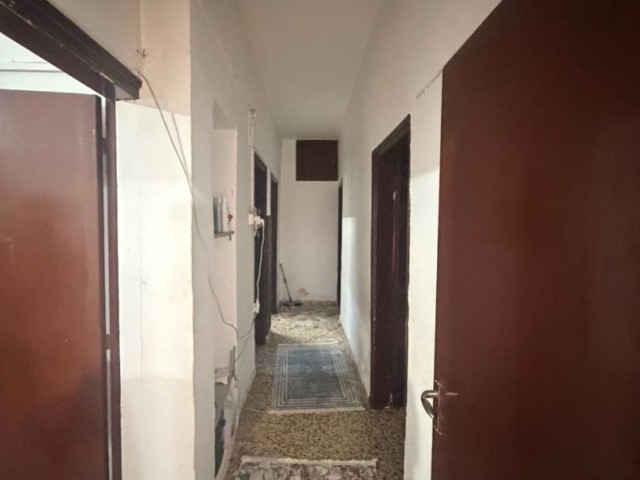 Gazimağusa Maraş Satılık 3+1 Müstakil Ev - Fotoğraf 1