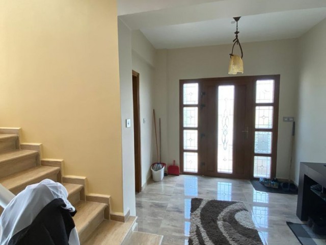 Gazimağusa Yeniboğaziçi Satılık 5+2 Villa - Fotoğraf 3