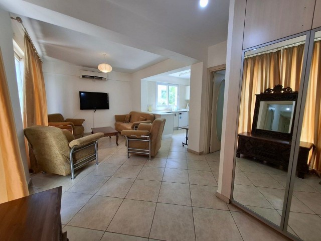 2 Bedroom Penthouse For Sale Location Near New Municipality Office Girne (Turkish Title Deeds) - Fotoğraf 3