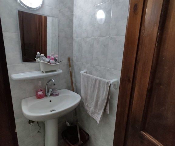 2 Bedroom Duplex Apartment For Sale Location Near Baris Park Girne - Fotoğraf 3