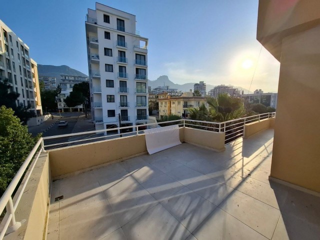 Reinvented 2 Bedroom Penthouse For Sale Location Near Nusmar Market Girne - Fotoğraf 4