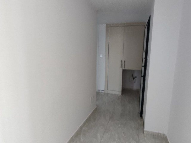 Nice 2 bedroom Penthouse For Sale Location City Center Girne - Fotoğraf 2