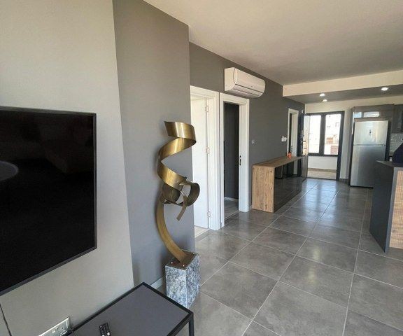 Nice 2 Bedroom Apartment For Rent Location CC Tower Girne - Fotoğraf 2