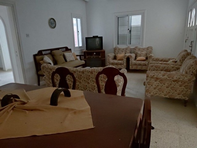 16 Units House For sale Location Near Archway Restaurant Zeytinlik Girne (Turk Koçan) - Fotoğraf 2