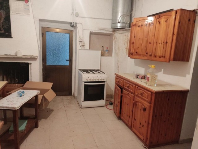 16 Units House For sale Location Near Archway Restaurant Zeytinlik Girne (Turk Koçan) - Fotoğraf 3